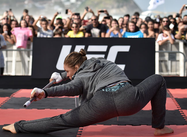 Ronda-rousey-training-RioGettyImages-482289568