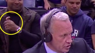 This Guy Who Photobombed Doug Collins Can Bend His Thumb Back An Insane Amount