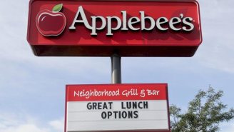 A Woman Claims To Have Found A Bloody Fingertip In Her Salad At Applebee’s