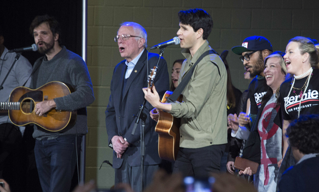 US-VOTE-IOWA-CAUCUS-SANDERS