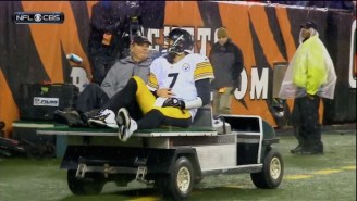 Bengals Fans Threw Trash At Ben Roethlisberger As He Was Carted Off The Field