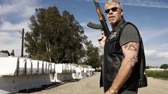 Check Out An Image Of The Original Actor Who Played Clay Morrow In The ‘Sons Of Anarchy’ Pilot