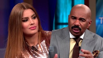 Watch The Delicate Moment Miss Colombia Advised Steve Harvey To ‘Learn To Read Cards’