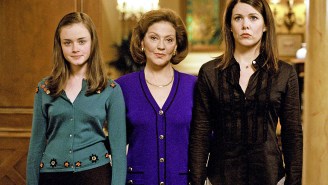 Oy with the poodles already! The ‘Gilmore Girls’ revival is official!