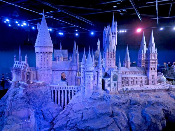 hogwarts replica