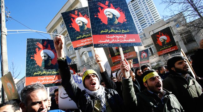 Protest in Tehran against execution of Shiite cleric