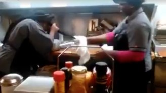 A Waffle House Employee Was Caught Washing Her Hair In The Kitchen