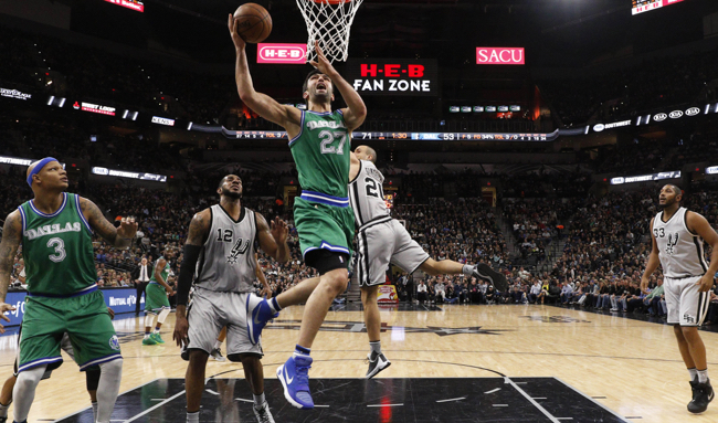 zaza pachulia, spurs