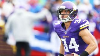 This Vikings Player’s Valentine’s Day Gives Hope To Cheap Daters Everywhere