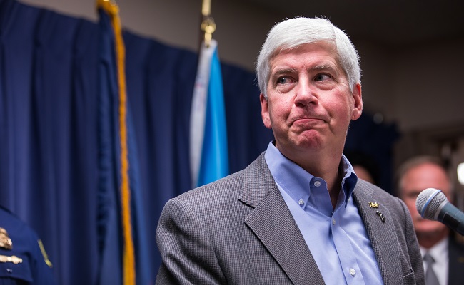 New Flint Emails Show Gov. Snyder Considered Filters Nearly A Year Ago