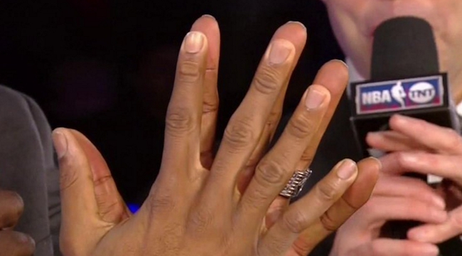 How Could Kawhi Leonard Be So Skilled With Hands The Size ...