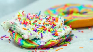 New Yorkers Are Freaking Out Over This Rainbow Bagel, And You Will, Too