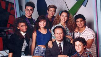 Race To Eat At This ‘Saved By The Bell’ Pop Up Diner In Chicago