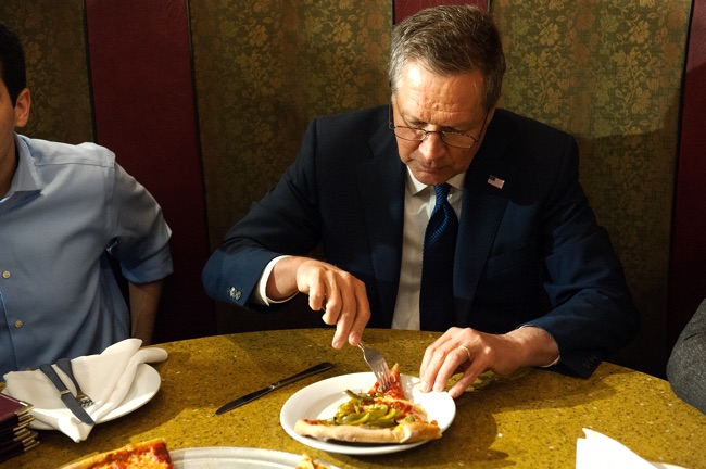 Republican Presidential Candidate John Kasich Makes Campaign Stop At Pizzeria In Queens, New York