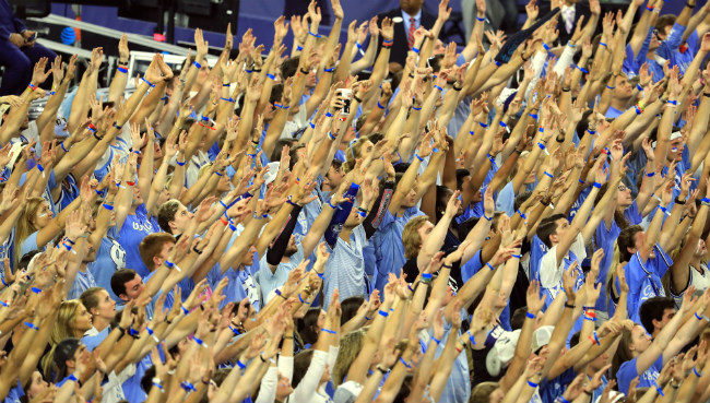 final four unc fans