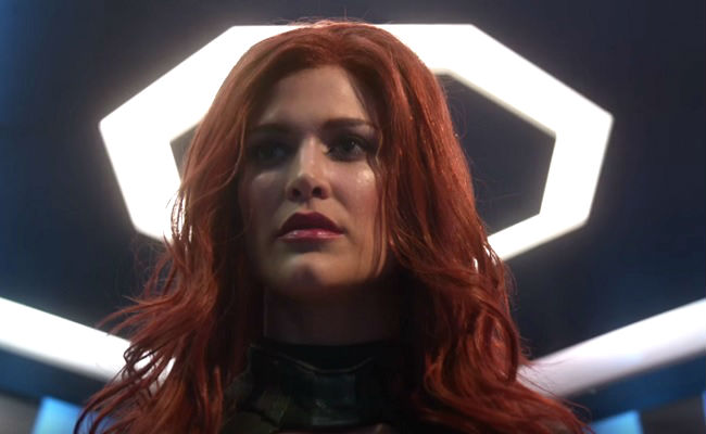 A Former Wwe Stars Cameo In Supergirl Is The First Of Many Delights