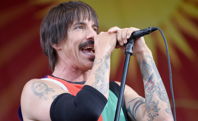 anthony-kiedis-hospitalized