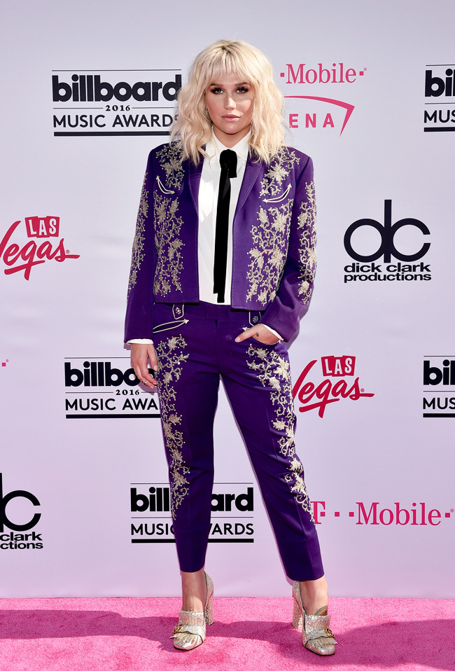 billboard-2016-kesha