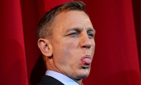 Daniel Craig tongue