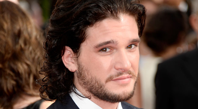 Kit Harington Says Jon Snow's Beard Was Drawn On In GOT