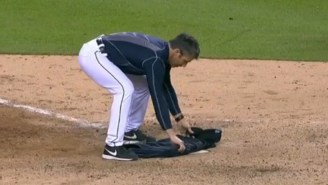 Brad Ausmus Let F-Bombs Fly And Covered The Plate With His Jacket During A Classic Meltdown