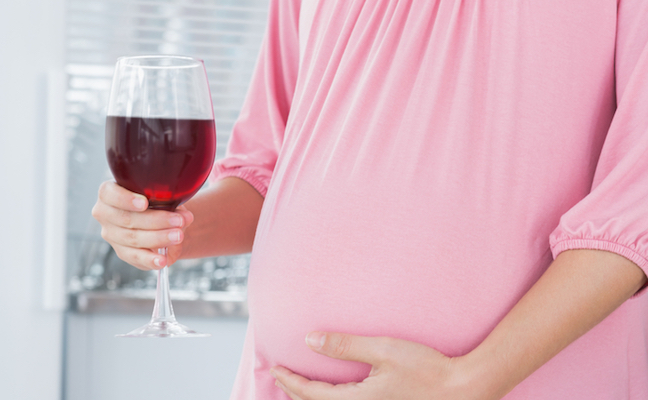 pregnant woman alcohol
