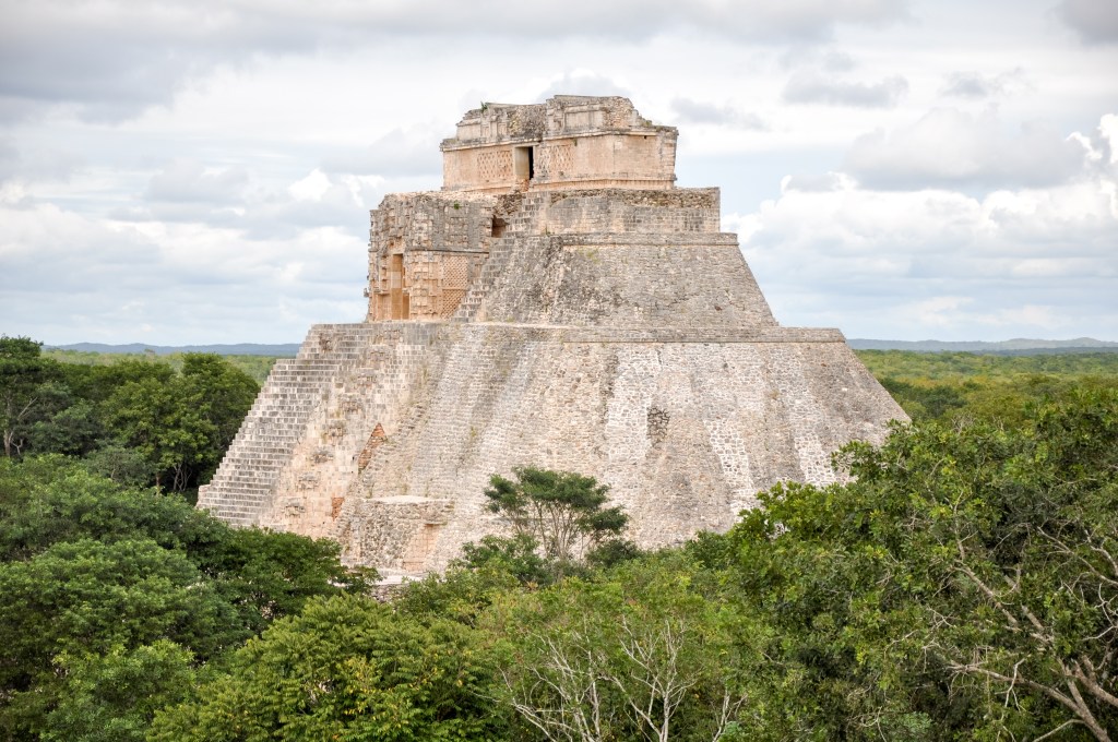 This Teenager Discovered An Ancient Mayan City By Studying Star Maps