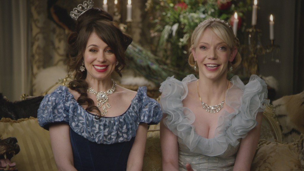 Interview Riki Lindhome And Natasha Leggero Of Another Period 