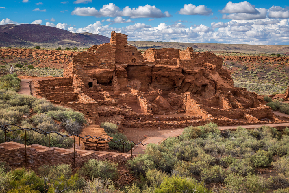 eight-sites-rich-in-native-american-history-to-visit-this-summer