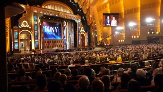 Tony Awards dedicates ceremony to Orlando shooting victims