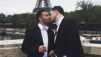 People Are Showing Support For Orlando Victims With The Hashtag #TwoMenKissing