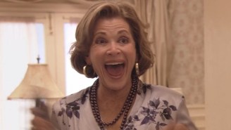 Jessica Walter Unfavorably Compares The Trumps To The Bluths From ‘Arrested Development’