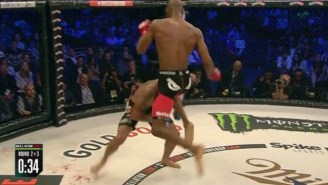 That Skull-Shattering Flying Knee Finish Won Knockout Of The Year
