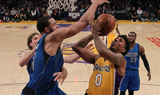 Dallas Mavericks v Los Angeles Lakers