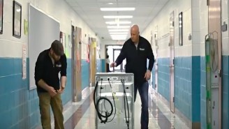 Schools Are Now Doing Laundry For Students Without Access…And It’s Helping Things