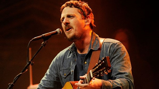 Sturgill Simpson Has A Bone To Pick With The ACM Awards