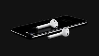 The iPhone 7 Has Its Headphone Jack Restored By A Clever Hacker