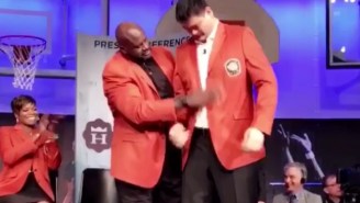 Shaq Was The Only One Large Enough To Help Yao Ming Slip Into His Hall-Of-Fame Jacket