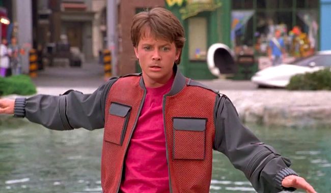 back to the future shoes lace themselves