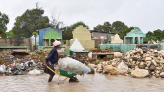 Hurricane Matthew’s Devastation Prompts The U.S. To Suspend Its Haitian Deportation Policy