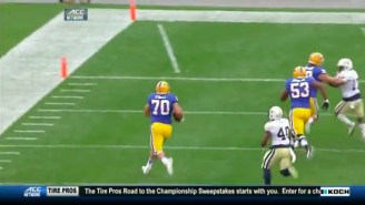 Pitt Scored The Offensive Lineman Touchdown Of The Year On A Throwback Screen