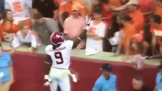 An Alabama Player Capped Off An 85-Yard Touchdown Run By Stunting On Tennessee Fans
