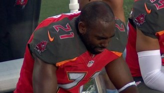Alterraun Verner Broke Down After Picking Off A Pass In Memory Of His Father