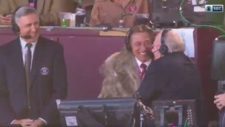 Joe Namath Kissed An Ecstatic Verne Lundquist During The Iron Bowl