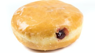 How Jelly Donuts and Potato Pancakes Became Go-To Hanukkah Foods