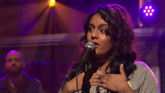 Bibi Bourelly’s Broke But Still ‘Ballin’ With A Performance On ‘Late Night With Seth Meyers’