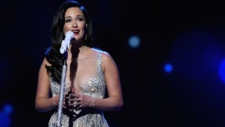 If You’re Craving New Music From Kacey Musgraves, She Just Got Into ‘Moonshine’