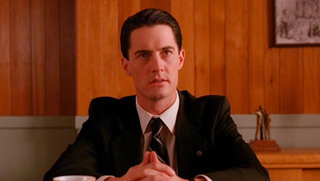 Here's When 'Twin Peaks' Premieres On Showtime