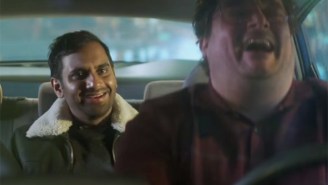 Aziz Ansari Finds Himself Doing Whatever He Can To Get That 5-Star Uber Rating On ‘SNL’