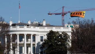 Greenpeace Protesters Picked The Perfect Spot To Hang A Banner Outside Trump’s White House